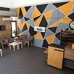 Dünya Otel