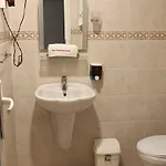 Dünya Otel