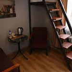 Dünya Otel